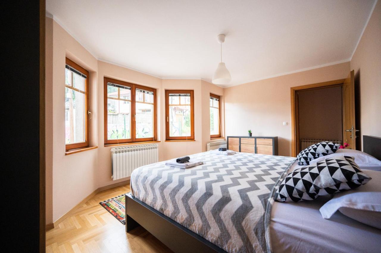 Duplex Apartment For Up To 12 People- Old Town Saraievo Exterior foto